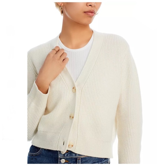 Luxurious 100% Cashmere V-Neck Novelty Stitch Cardigan By Aqua in Ivory - Picture 5 of 6